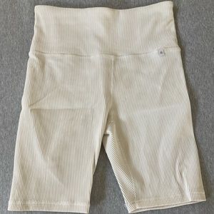 Athleta with Alicia Keys ribbed biker short, size M in cream